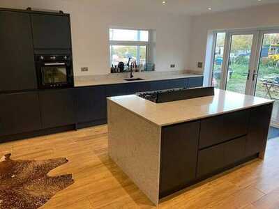 Modern Black Kitchen